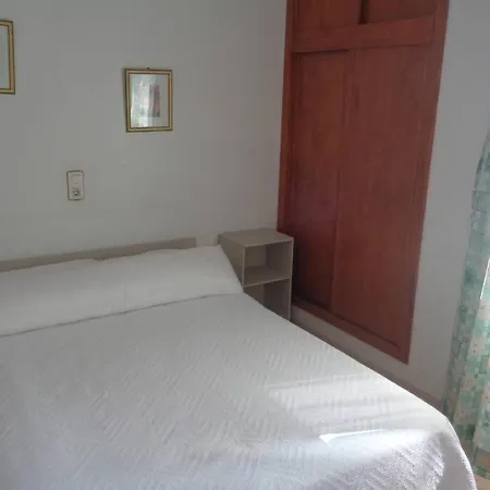 : Appart 1st Floor With Pool View *