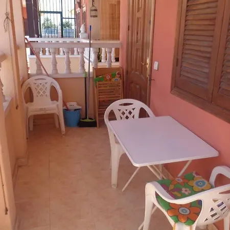 : Appart 1st Floor With Pool View