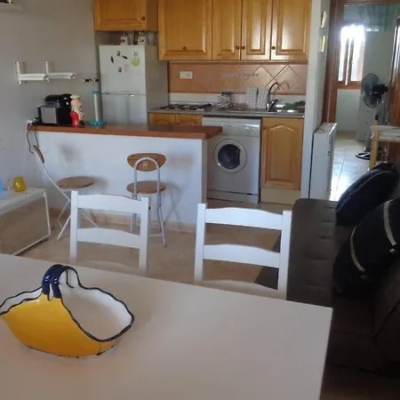 Apartment : 1st Floor With Pool View